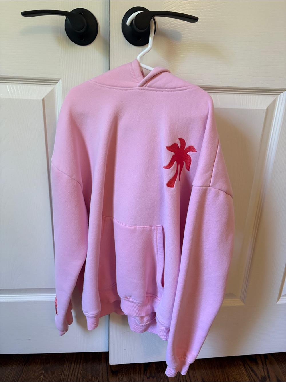 Pink Palm Graphic Hoodie - Casual Women's Pullover